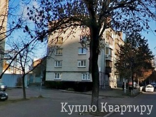 Продам 2-х комнатную квартиру в центре