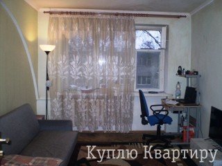 Львів продам економжитло  - 1 кімнату в гуртожитку 13,4 кв.м.