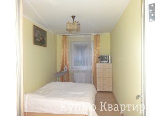 Продаж 3 кімнатної квартири вул.Сахарова