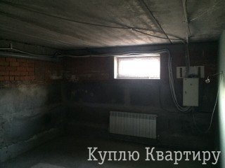 Продається заміський будинок в п. Кіровське