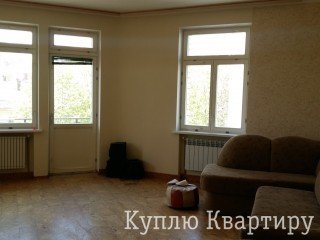 4 кімн квартира на вул. Виконкомівська