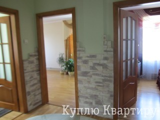 продам 3 кімнатну квартиру