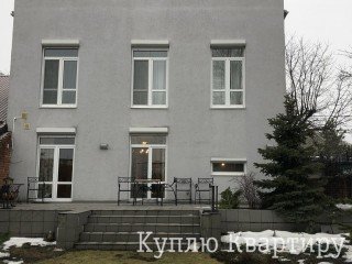 Продам 2-х поверховий будинок на вулиці Бєлгородській 13