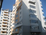 продаж 4-кімнатної квартири,вулиця Караджича